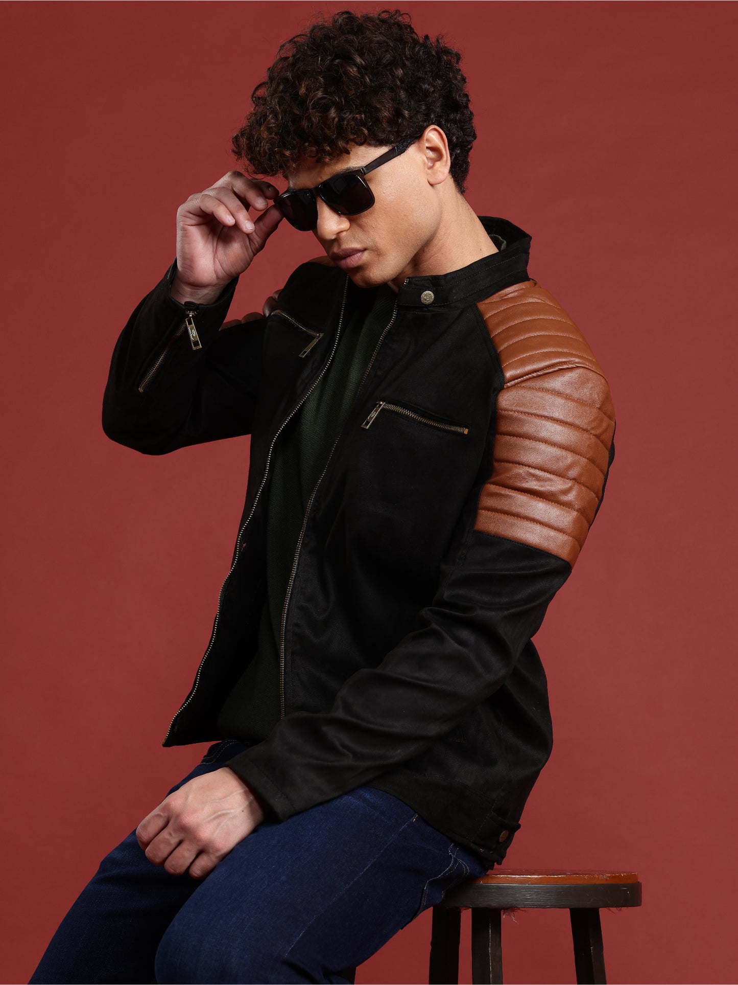 Leather Retail Men’s Casual Suede Leather Regular Jacket (LRSUDM45BL)