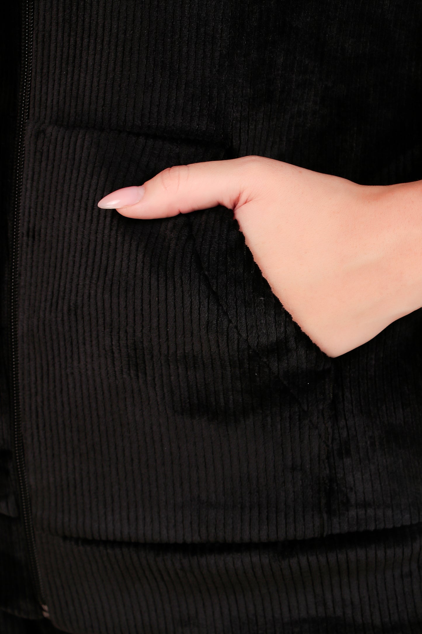Leather Retail velvet regular fit track suit for Women's (Black)